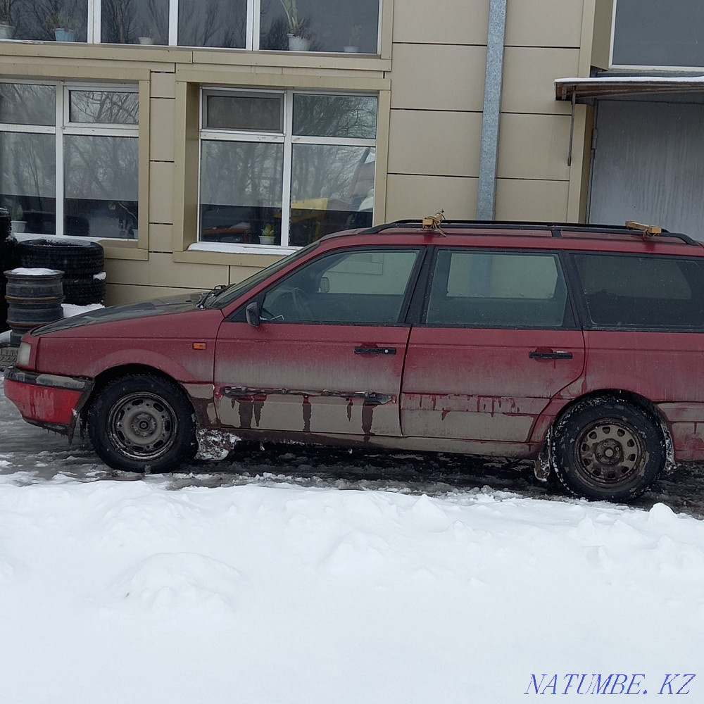 Volkswagen Passat B3 Universal Astana - photo 7