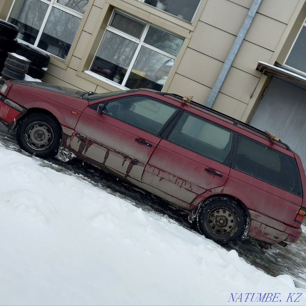Volkswagen Passat B3 Universal Astana - photo 4