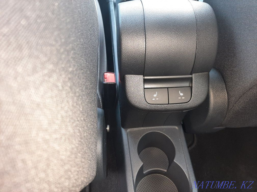 Selling brand new volkswagen polo Astana - photo 6