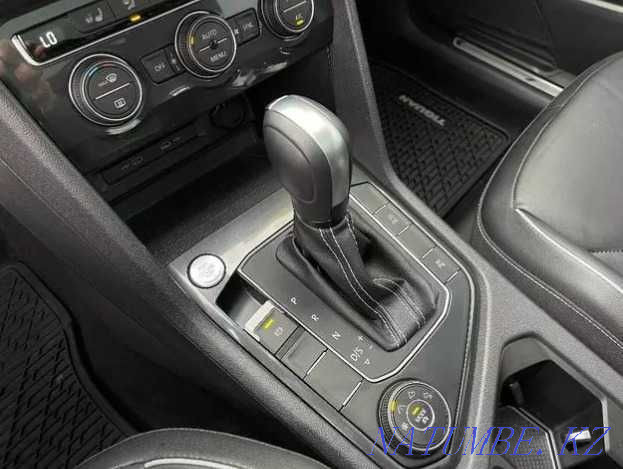 Volkswagen Tiguan 2.0T SEL Premium R-Line 2021  Астана - изображение 6