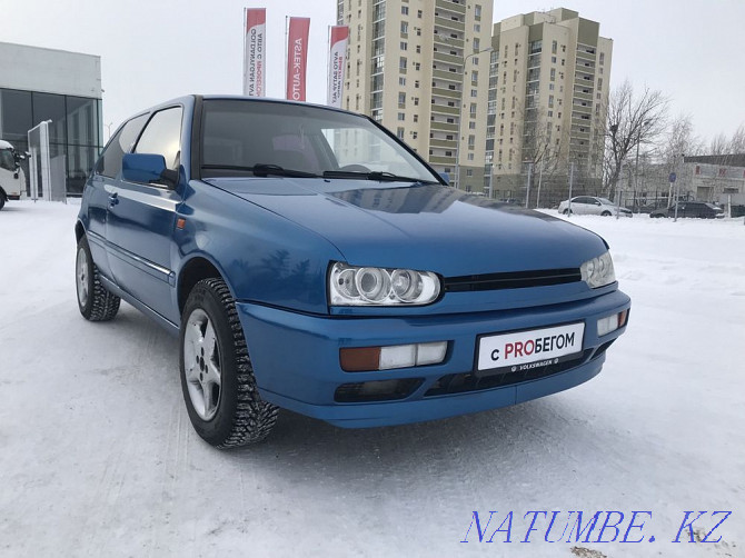 Volkswagen Golf 1993 Астана - изображение 1