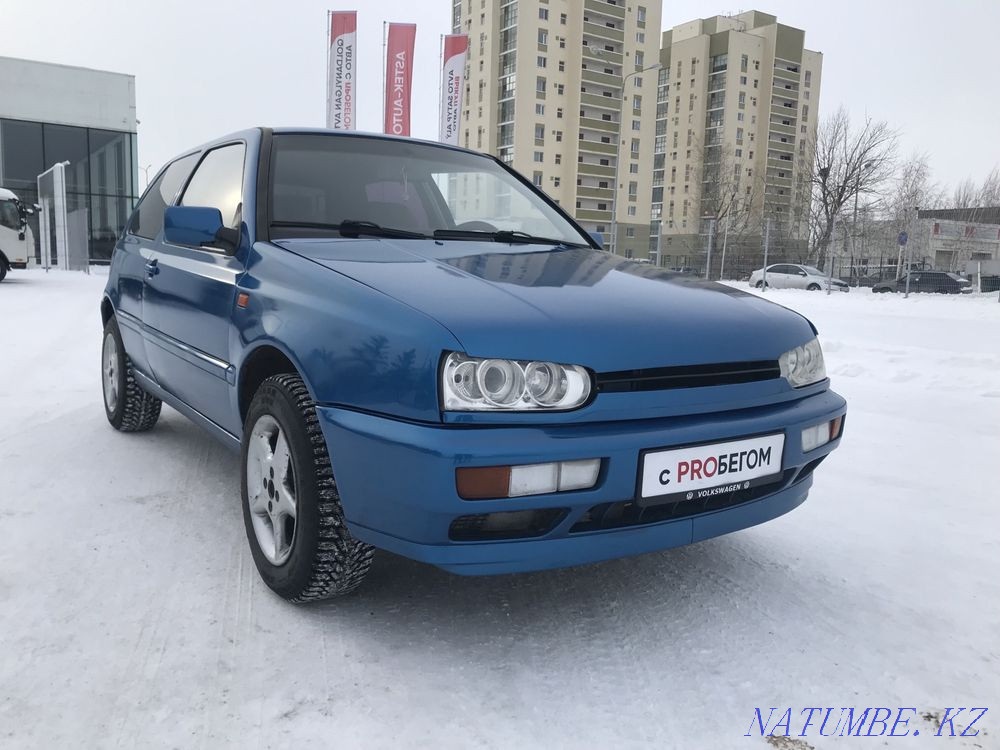 Volkswagen Golf 1993 ж  Астана - изображение 1