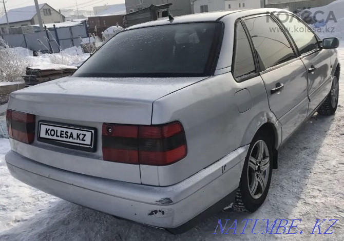 Passat B4 automatic 2.8 volume. Gas-gasoline Astana - photo 2