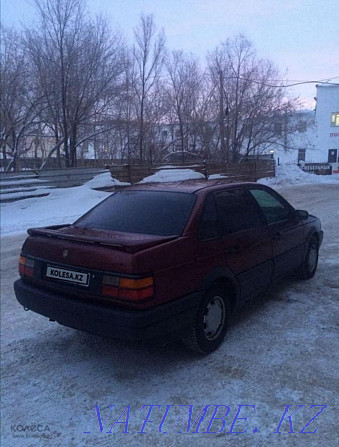 Volkswagen passat B3 sedan 1.8 Astana - photo 6