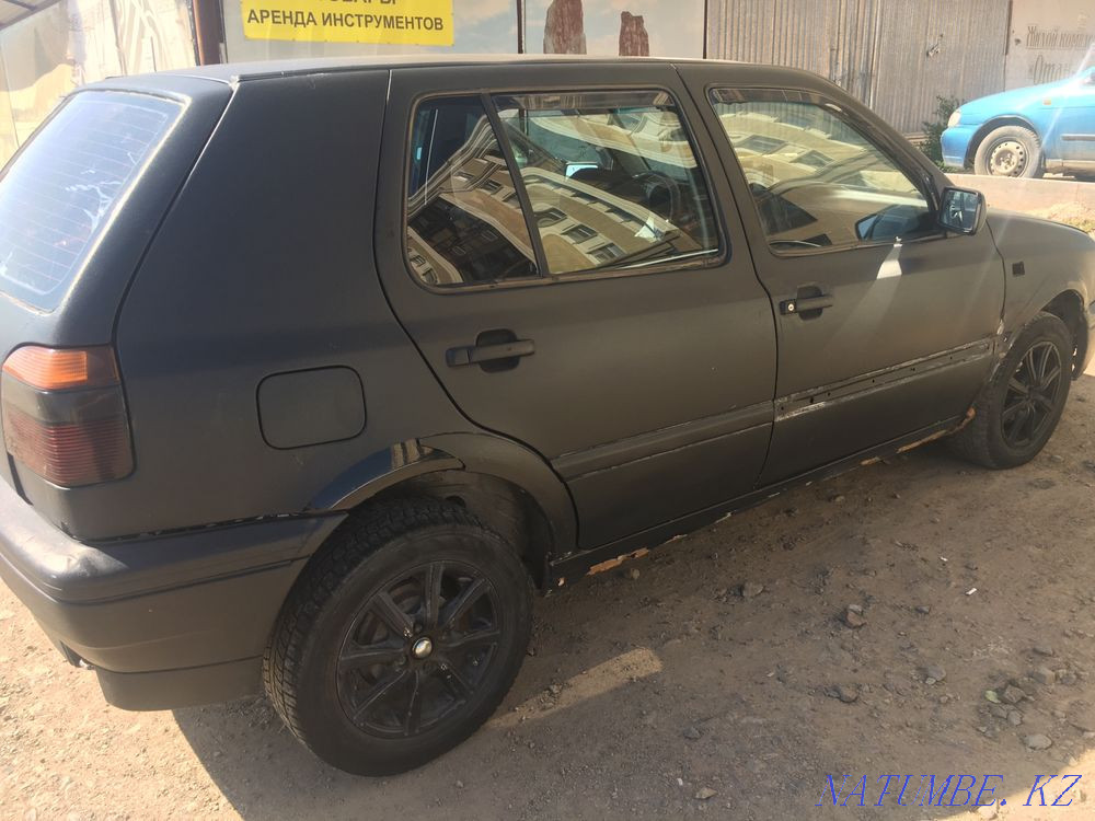 Volkswagen Golf 3 Astana - photo 3