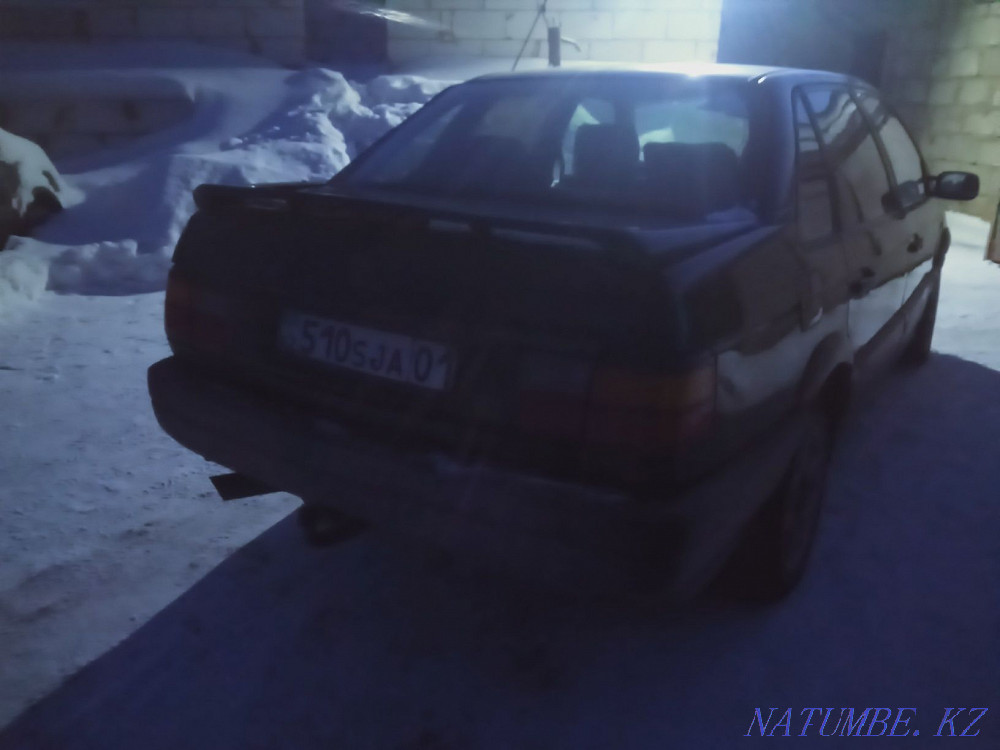 Passat B3 седан 2.0  Астана - изображение 6