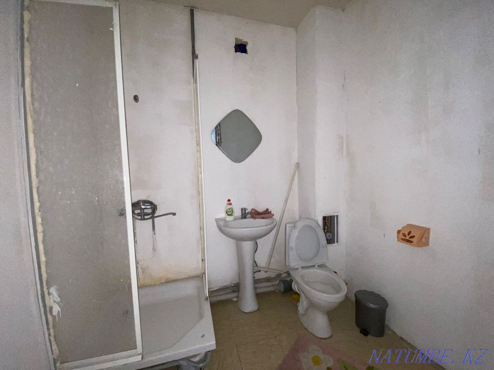 1-room apartment Astana - photo 7