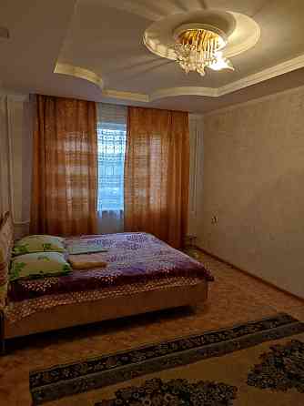 квартиру с почасовой оплатой Almaty
