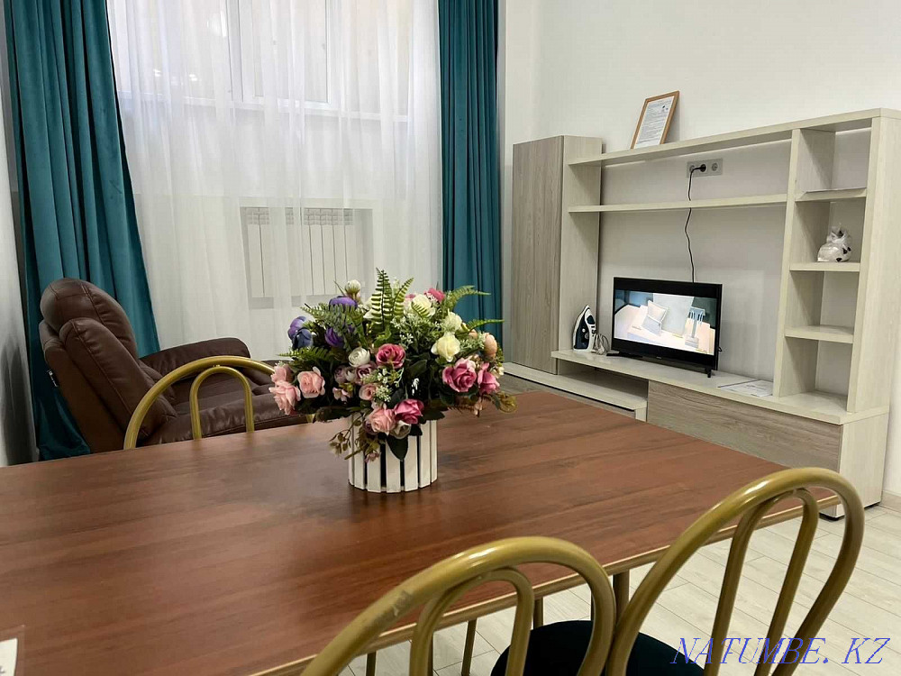  квартиру с почасовой оплатой Алматы - изображение 1