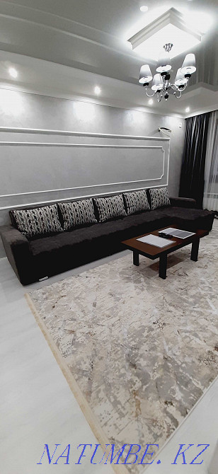 Екі бөлмелі пәтер күнделікті жалға беріледі   Алматы - изображение 3