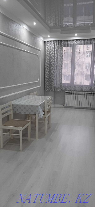 Екі бөлмелі пәтер күнделікті жалға беріледі   Алматы - изображение 5