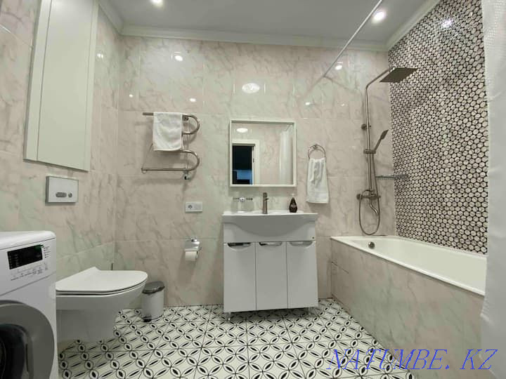 Двухкомнатная посуточно  Алматы - изображение 4