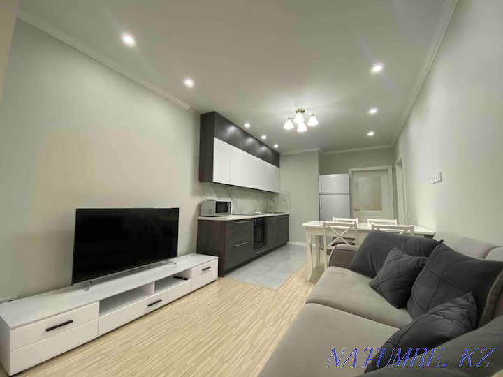 Двухкомнатная посуточно  Алматы - изображение 2