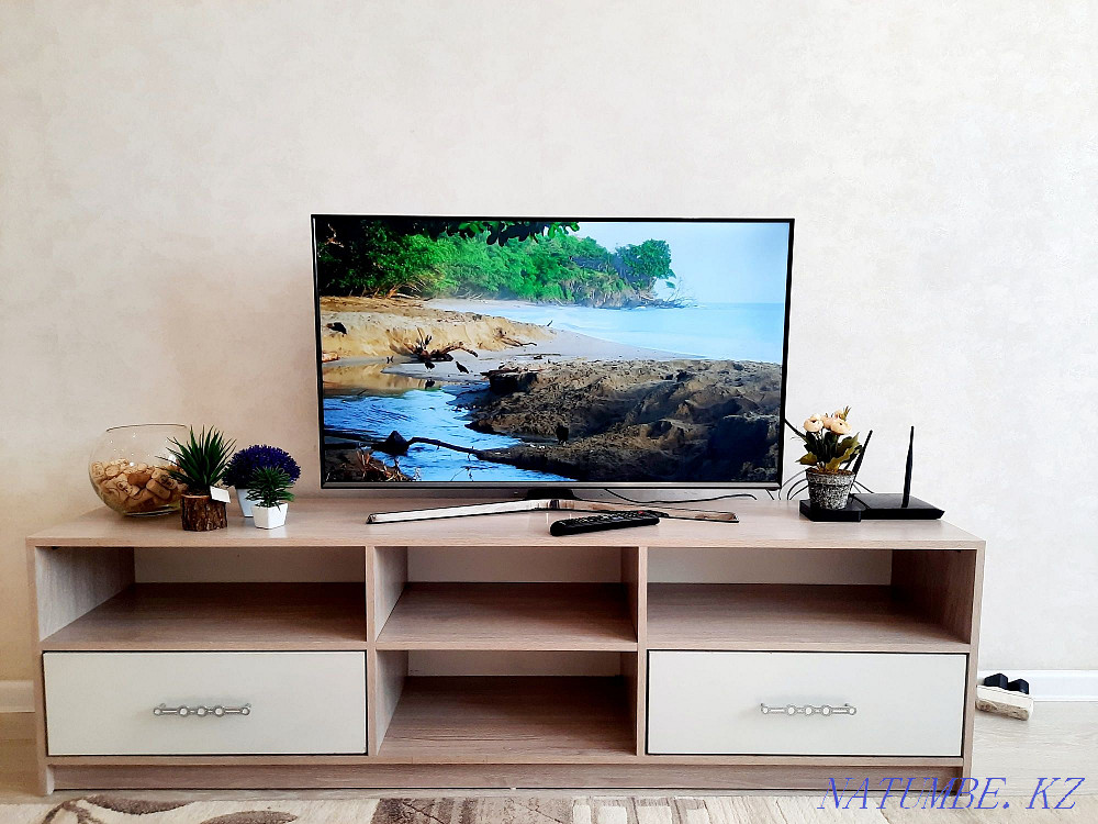 Екі бөлмелі пәтер күнделікті жалға беріледі   Алматы - изображение 2