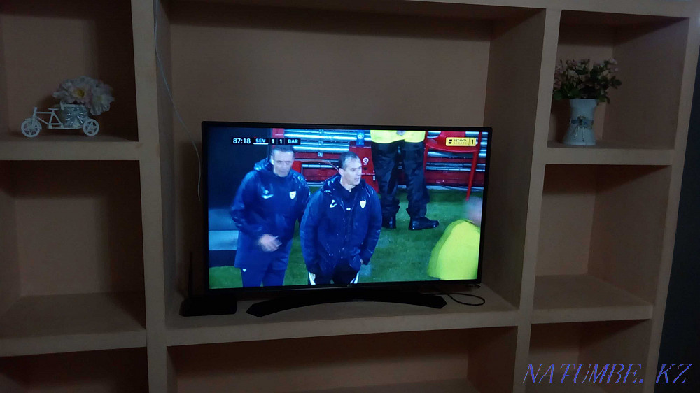 Екі бөлмелі пәтер күнделікті жалға беріледі   Алматы - изображение 2