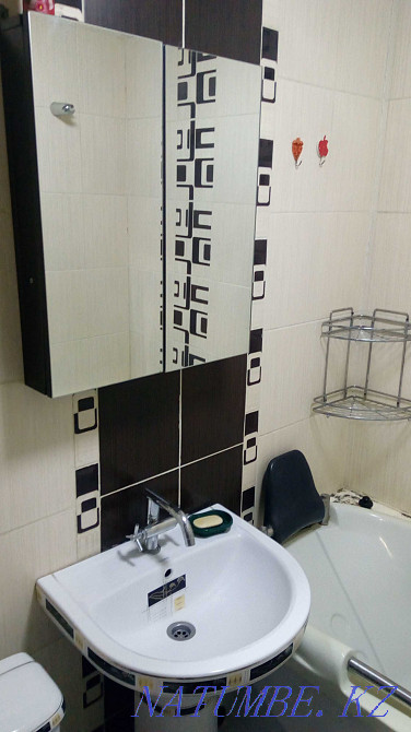 Екі бөлмелі пәтер күнделікті жалға беріледі   Алматы - изображение 5