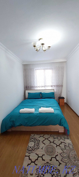 Екі бөлмелі пәтер күнделікті жалға беріледі   Алматы - изображение 4