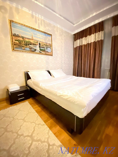 Екі бөлмелі пәтер күнделікті жалға беріледі   Алматы - изображение 1