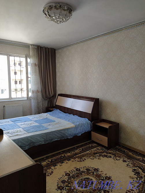 Екі бөлмелі пәтер күнделікті жалға беріледі   Алматы - изображение 4