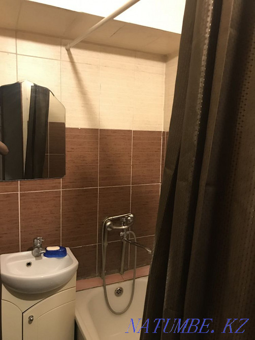 Екі бөлмелі пәтер күнделікті жалға беріледі   Алматы - изображение 7