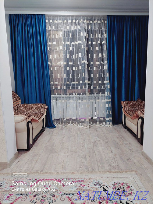 Екі бөлмелі пәтер күнделікті жалға беріледі   Алматы - изображение 3