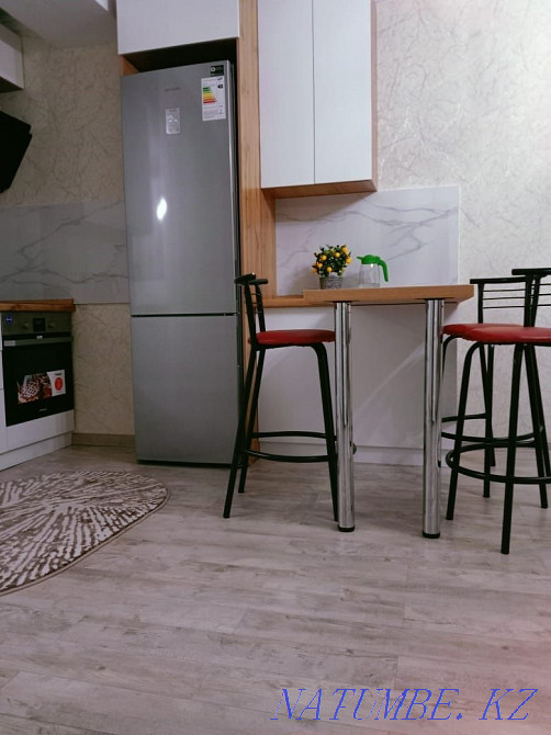 Екі бөлмелі пәтер күнделікті жалға беріледі   Алматы - изображение 6