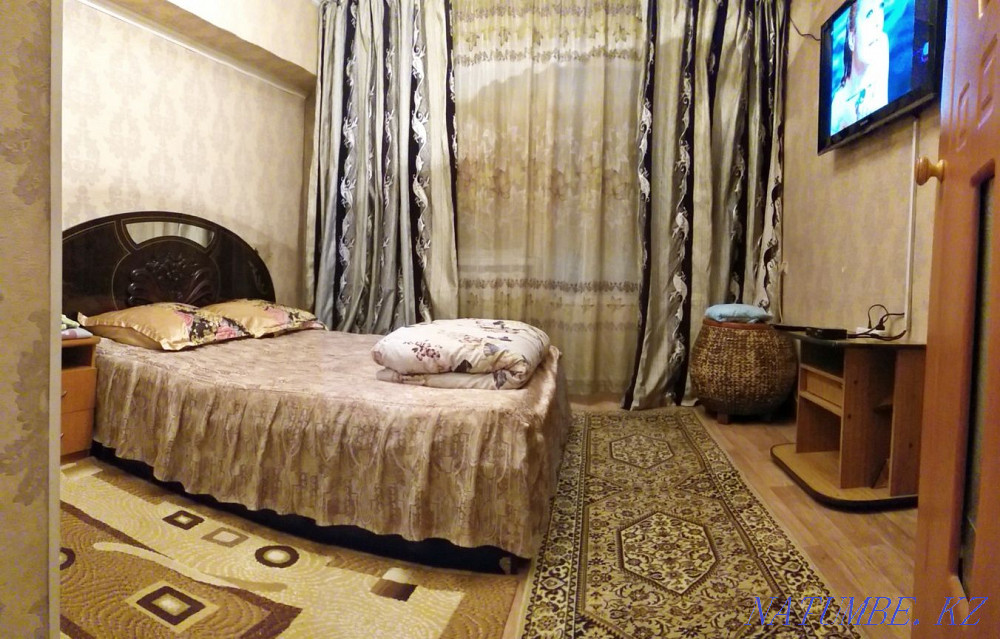 Екі бөлмелі пәтер күнделікті жалға беріледі   Алматы - изображение 3
