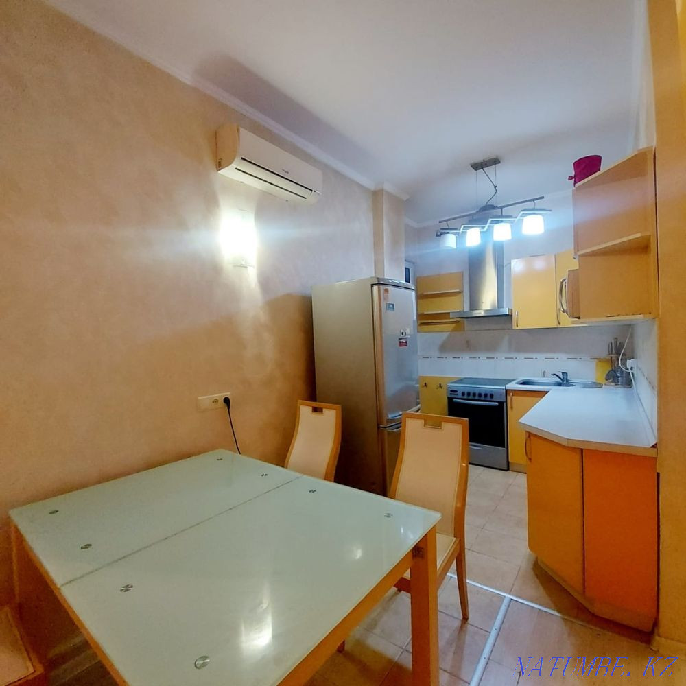 Екі бөлмелі пәтер күнделікті жалға беріледі   Алматы - изображение 7