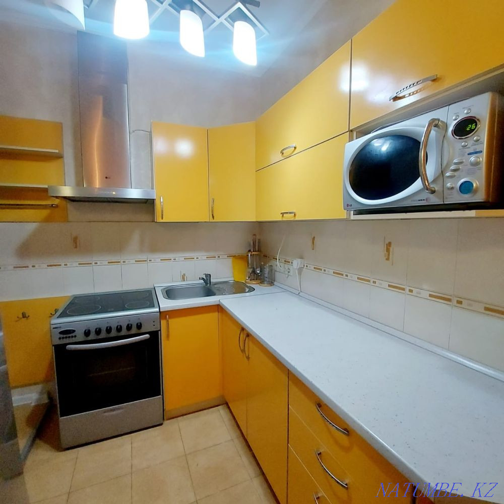 Екі бөлмелі пәтер күнделікті жалға беріледі   Алматы - изображение 6