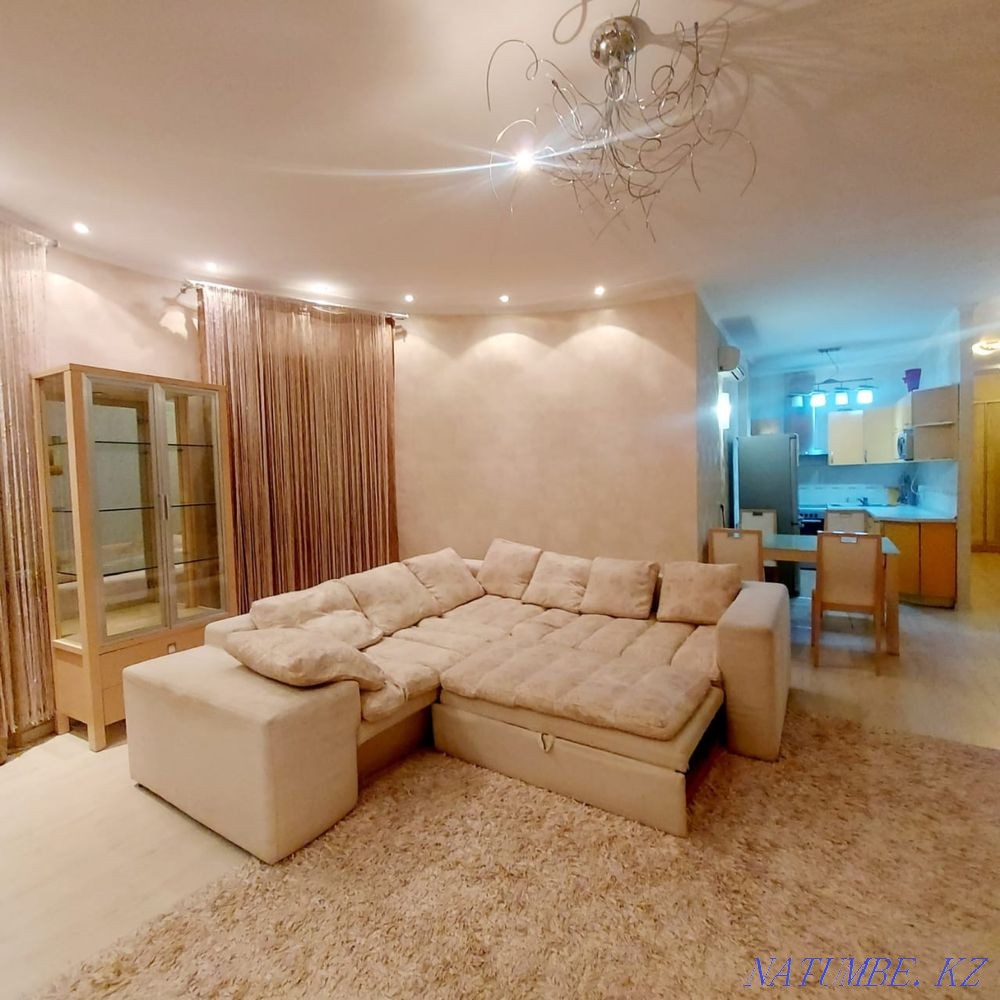 Екі бөлмелі пәтер күнделікті жалға беріледі   Алматы - изображение 4