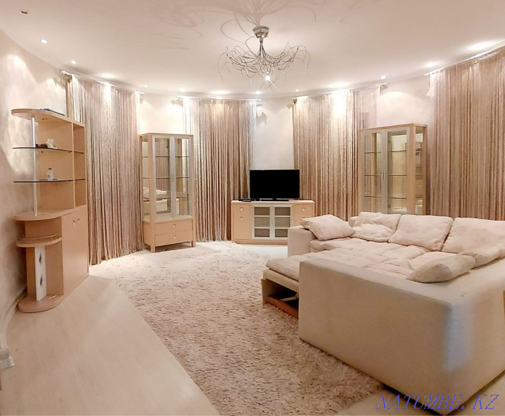 Екі бөлмелі пәтер күнделікті жалға беріледі   Алматы - изображение 1