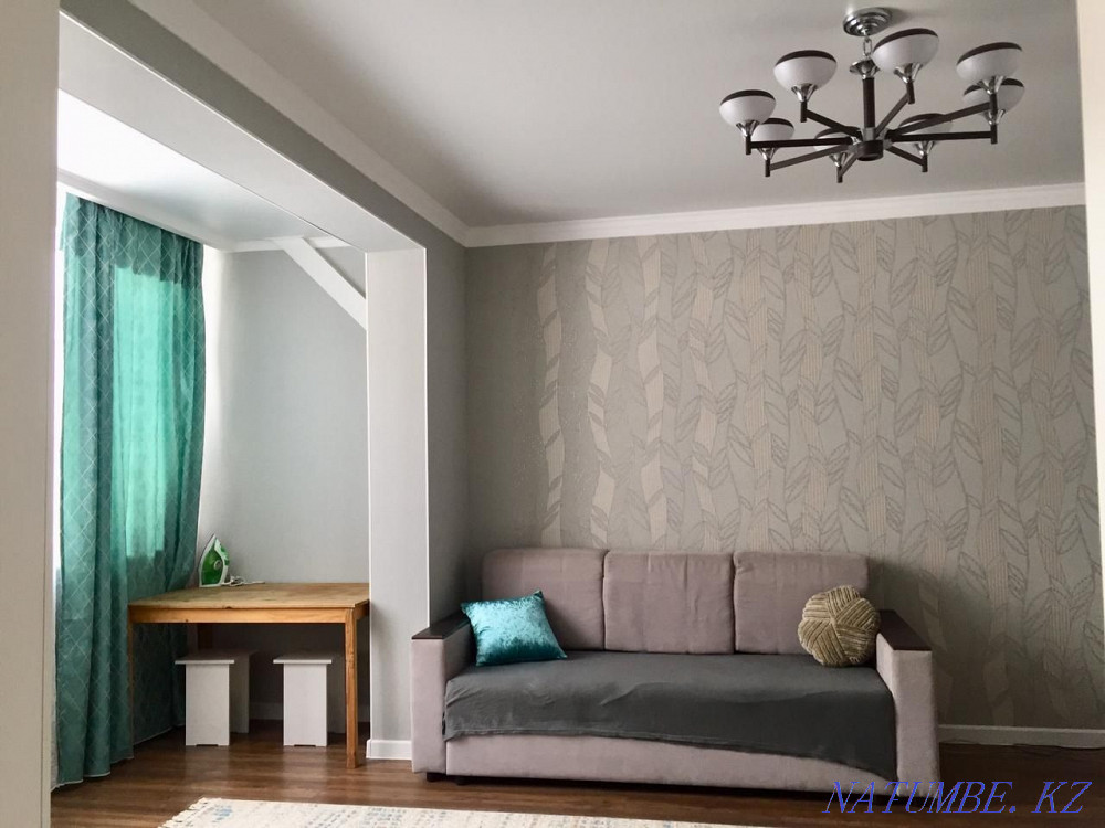 Екі бөлмелі пәтер күнделікті жалға беріледі   Алматы - изображение 5