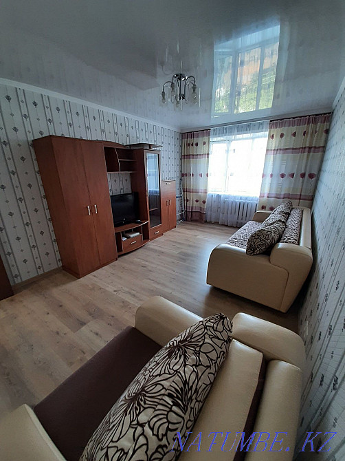 Екі бөлмелі пәтер күнделікті жалға беріледі   Алматы - изображение 2