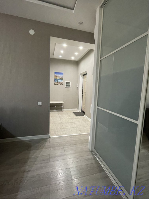 Екі бөлмелі пәтер күнделікті жалға беріледі   Алматы - изображение 10
