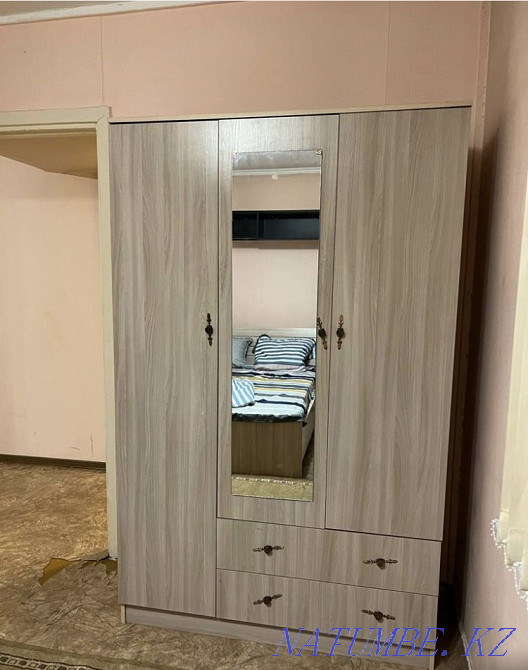 Екі бөлмелі пәтер күнделікті жалға беріледі   Алматы - изображение 3