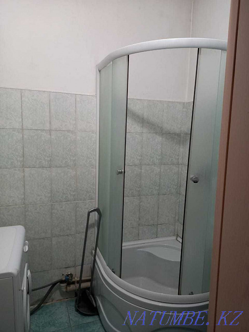 Екі бөлмелі пәтер күнделікті жалға беріледі   Алматы - изображение 5