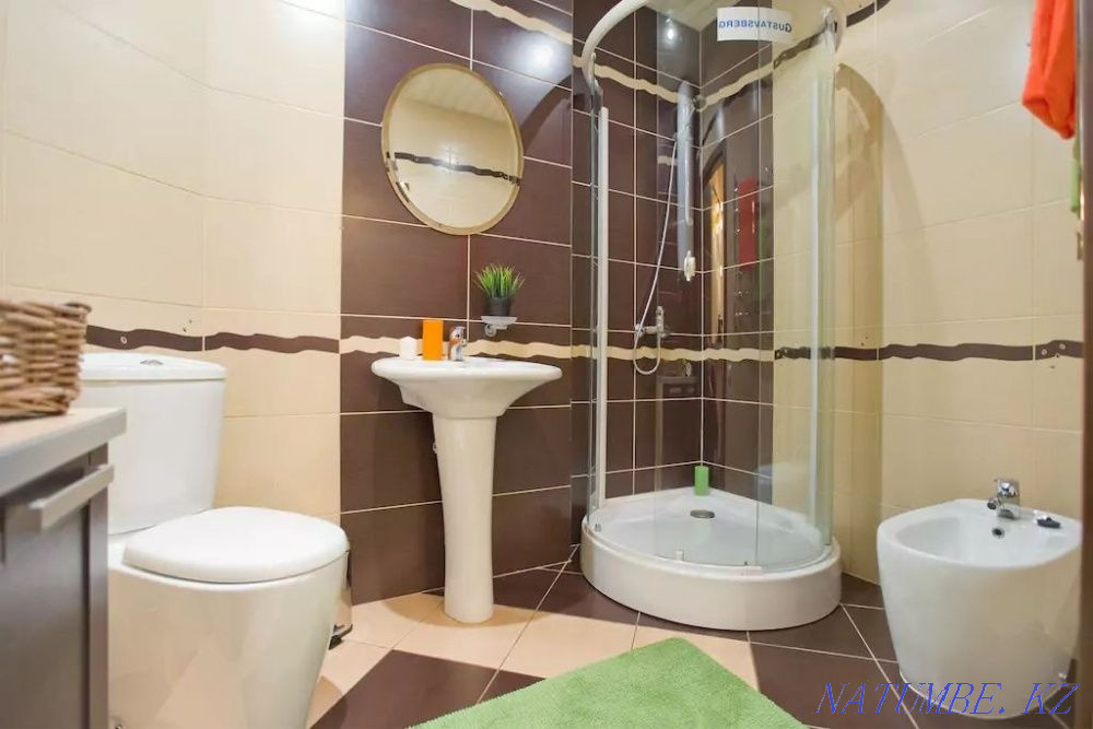 Екі бөлмелі пәтер күнделікті жалға беріледі   Алматы - изображение 6