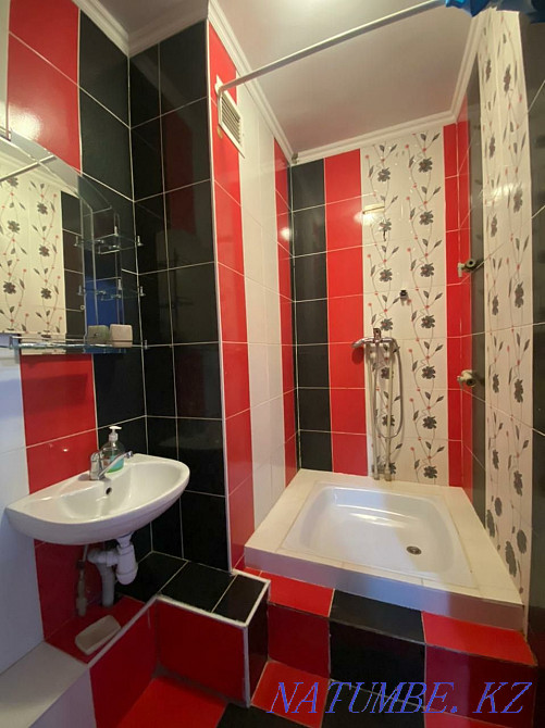 Екі бөлмелі пәтер күнделікті жалға беріледі   Алматы - изображение 7