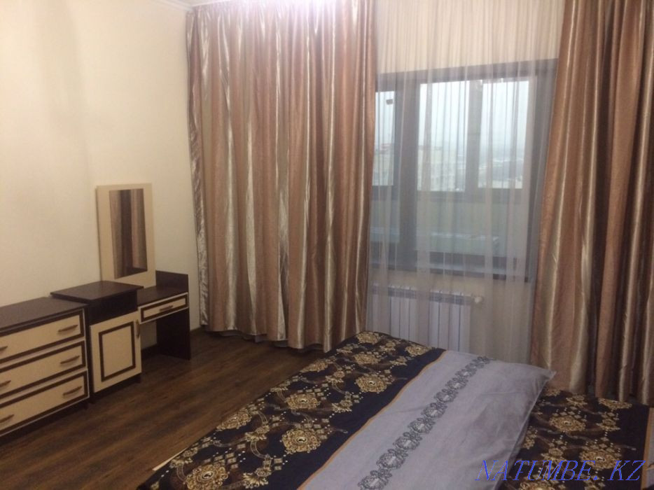 Двухкомнатная посуточно  Алматы - изображение 6