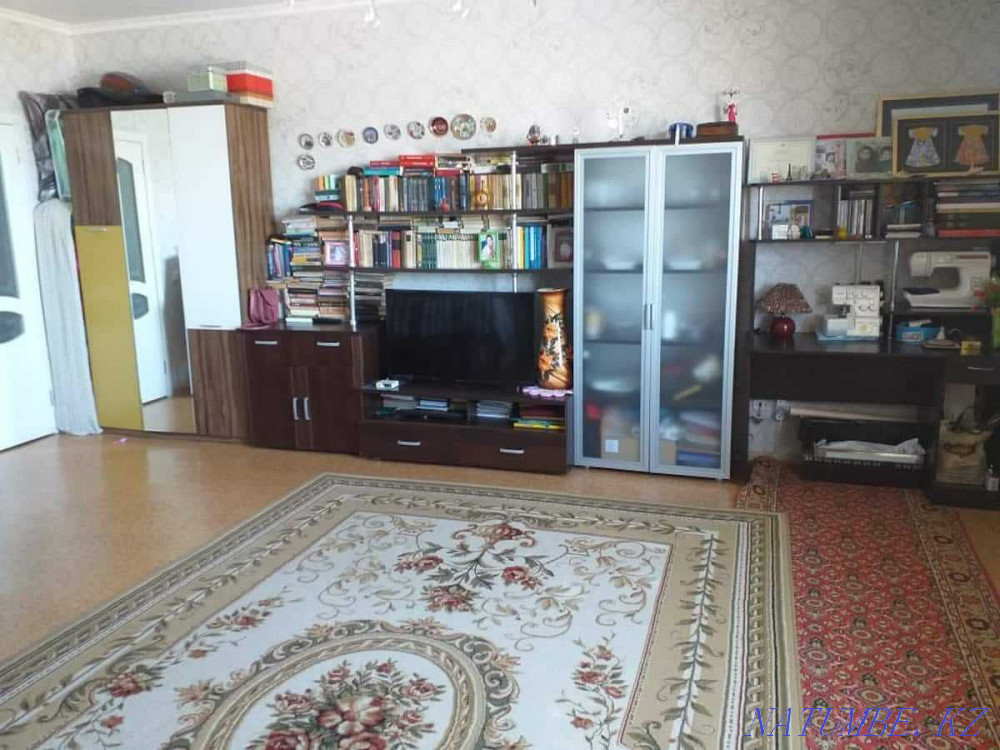 1-комнатная квартира Алматы - изображение 2