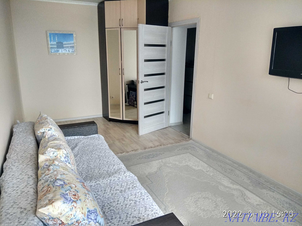 1-room apartment Almaty - photo 3