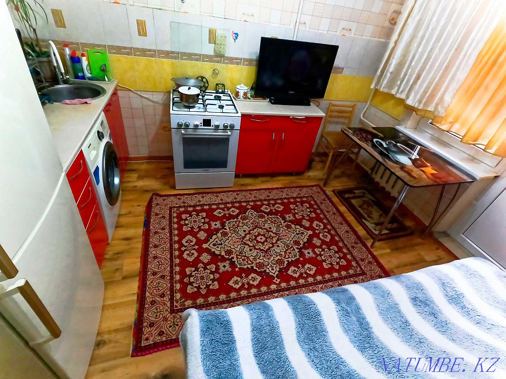 2-room apartment Almaty - photo 2