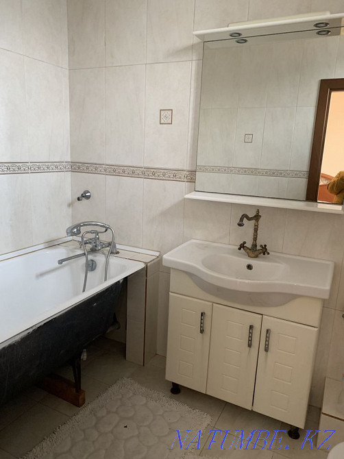 Сдаётся коттедж в престижном районе Алматы - изображение 6