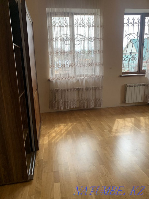 Сдаётся коттедж в престижном районе Алматы - изображение 1