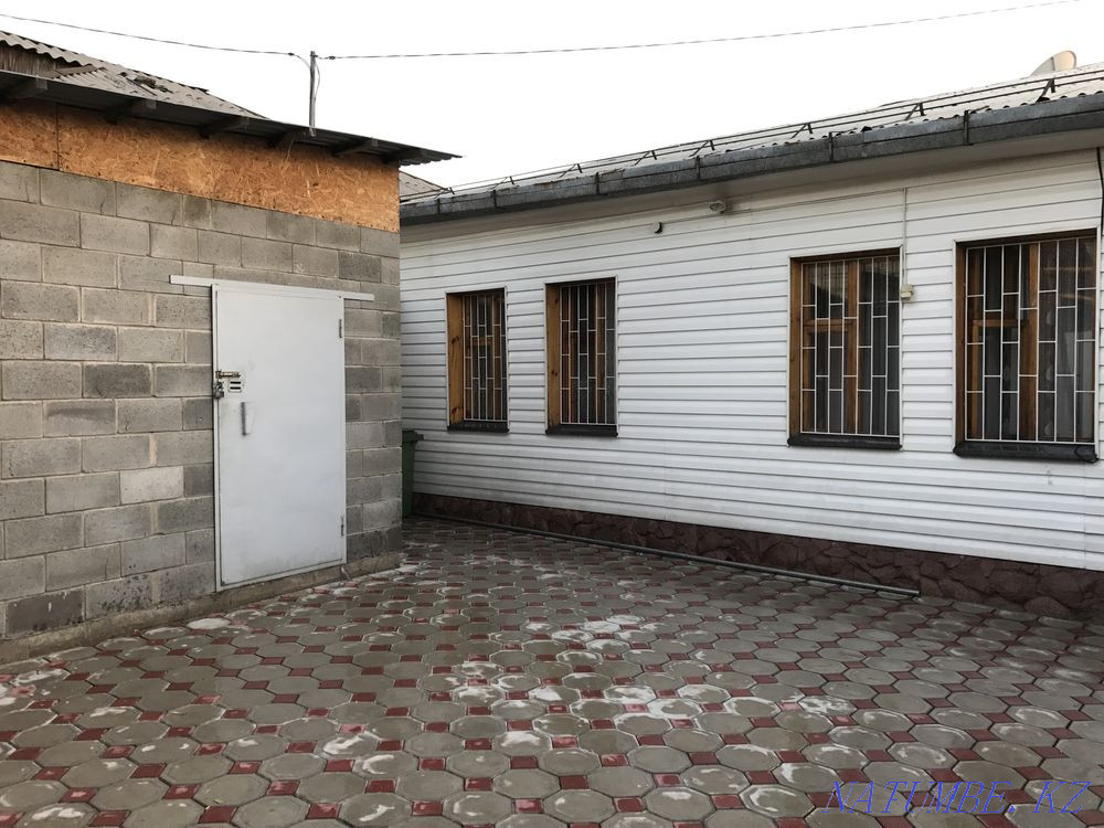 Қаланың орталығында жеке үйді жалға алыңыз  Алматы - изображение 3