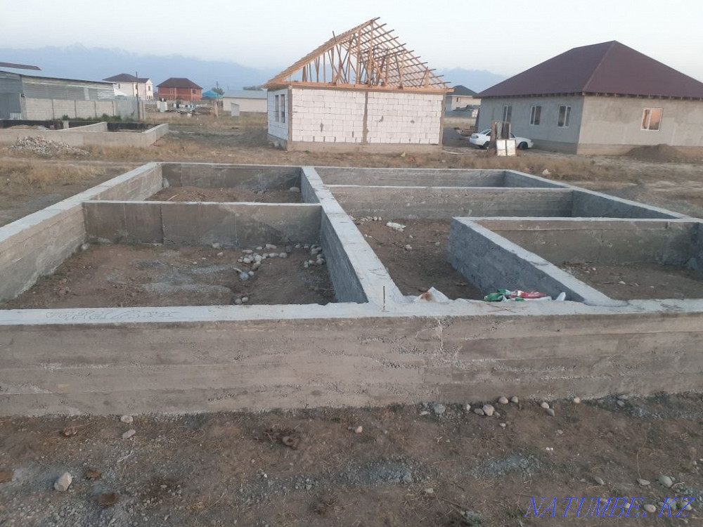 plot Almaty - photo 3