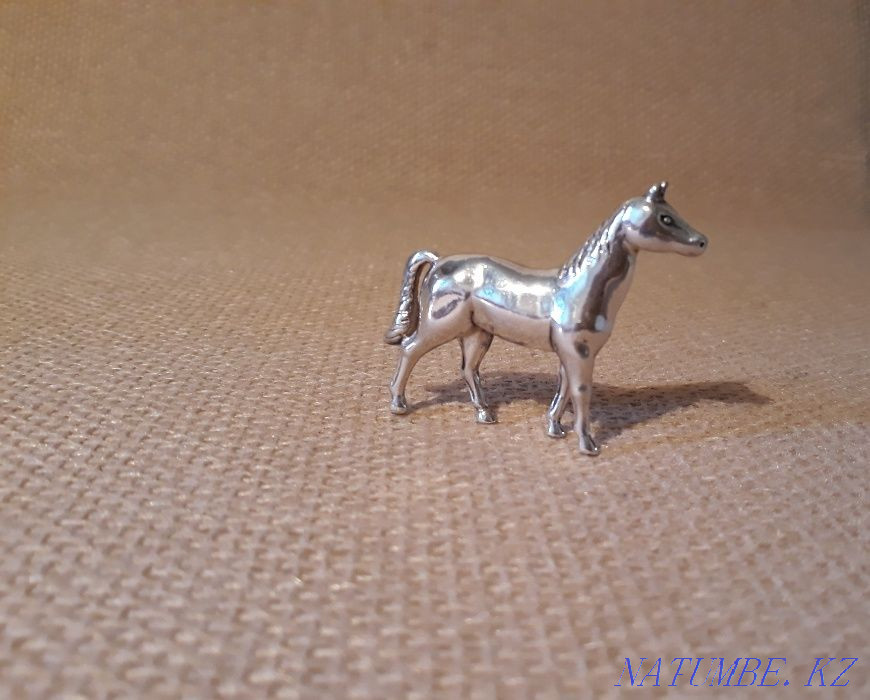 Sculpture-souvenir "Horse". Silver. Almaty - photo 3