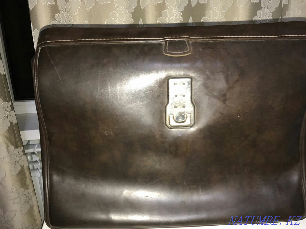 Кожаный портфель Алматы - изображение 3