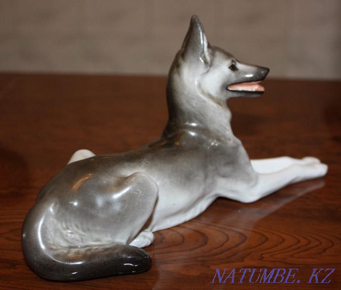 Porcelain figurine of a dog Almaty - photo 2