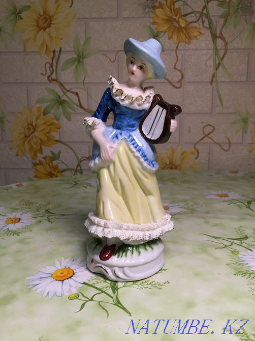 Статуэтка изГермании. Алматы - изображение 1